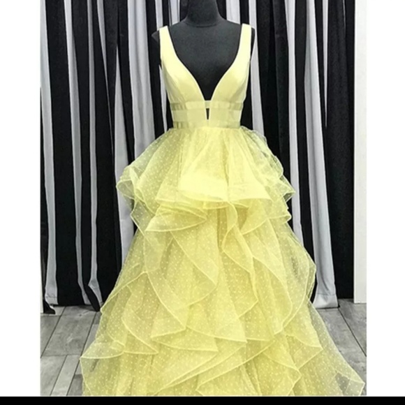 Layered Ruffle Prom Dresses - Picture 4 of 4